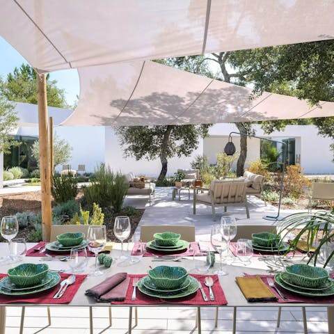 Treat your group to special meals prepared by a private chef