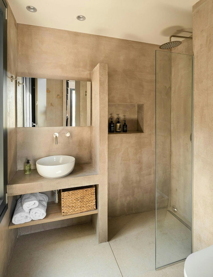 Bathroom photo