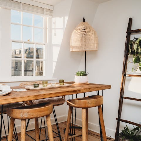 Enjoy lazy breakfasts courtesy of the deli next door for supplies