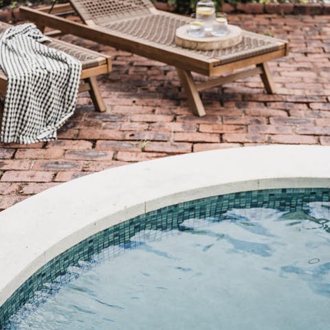 Cool off in the magnesium pool