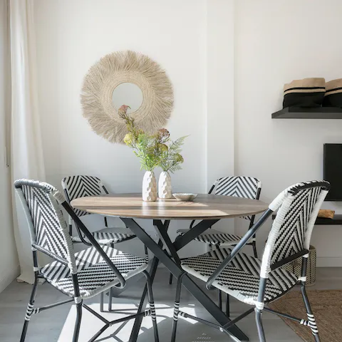 Plan your city adventures over a Spanish breakfast at home