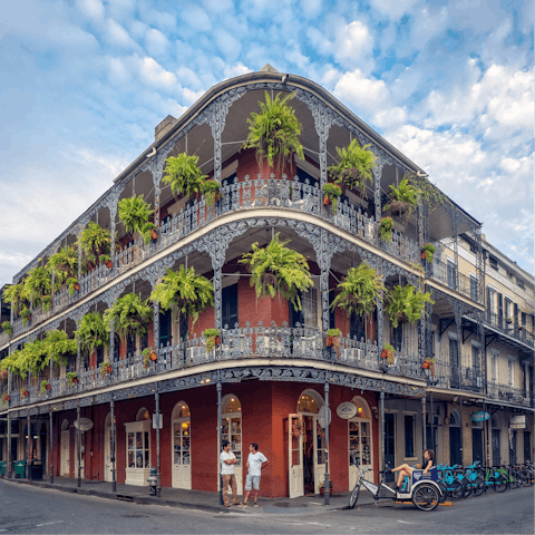 Explore your historic French Quarter neighbourhood – Bourbon Street is a four-minute walk away