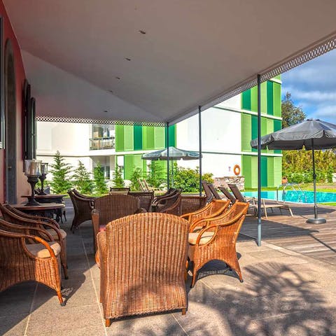 Take your morning coffee outside in the spacious outdoor seating area