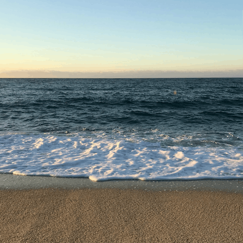 Head to Puerto Pollensa’s gently sloping shores – just a short drive away