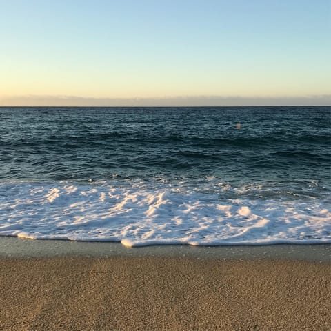 Head to Puerto Pollensa’s gently sloping shores – just a short drive away