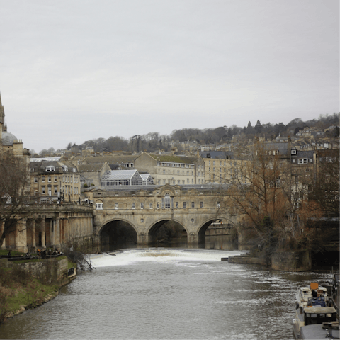 Discover Bath, a UNESCO World Heritage city only twenty minutes away