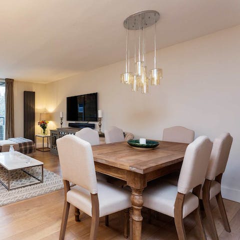 Enjoy a full English breakfast at your dining table before a stroll around Hampstead Heath