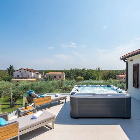 Chill out in the Jacuzzi on a sunny evening