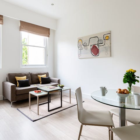 Clean, bright and contemporary living