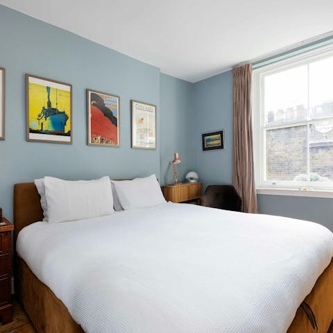 Sink into the sumptuous bed after a day of London sightseeing