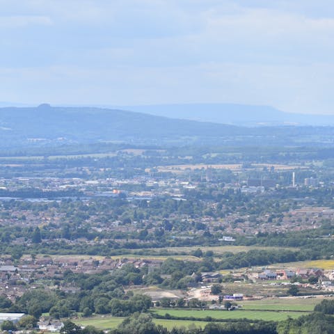 Explore the Regency spa town of Cheltenham and the surrounding countryside