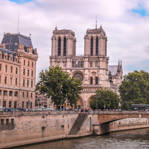 Admire Notre-Dame views from nearby Île Saint-Louis – it's a short walk away