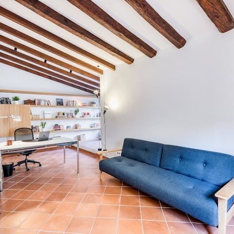 Fire off a few emails in the home office before strolling to the cathedral