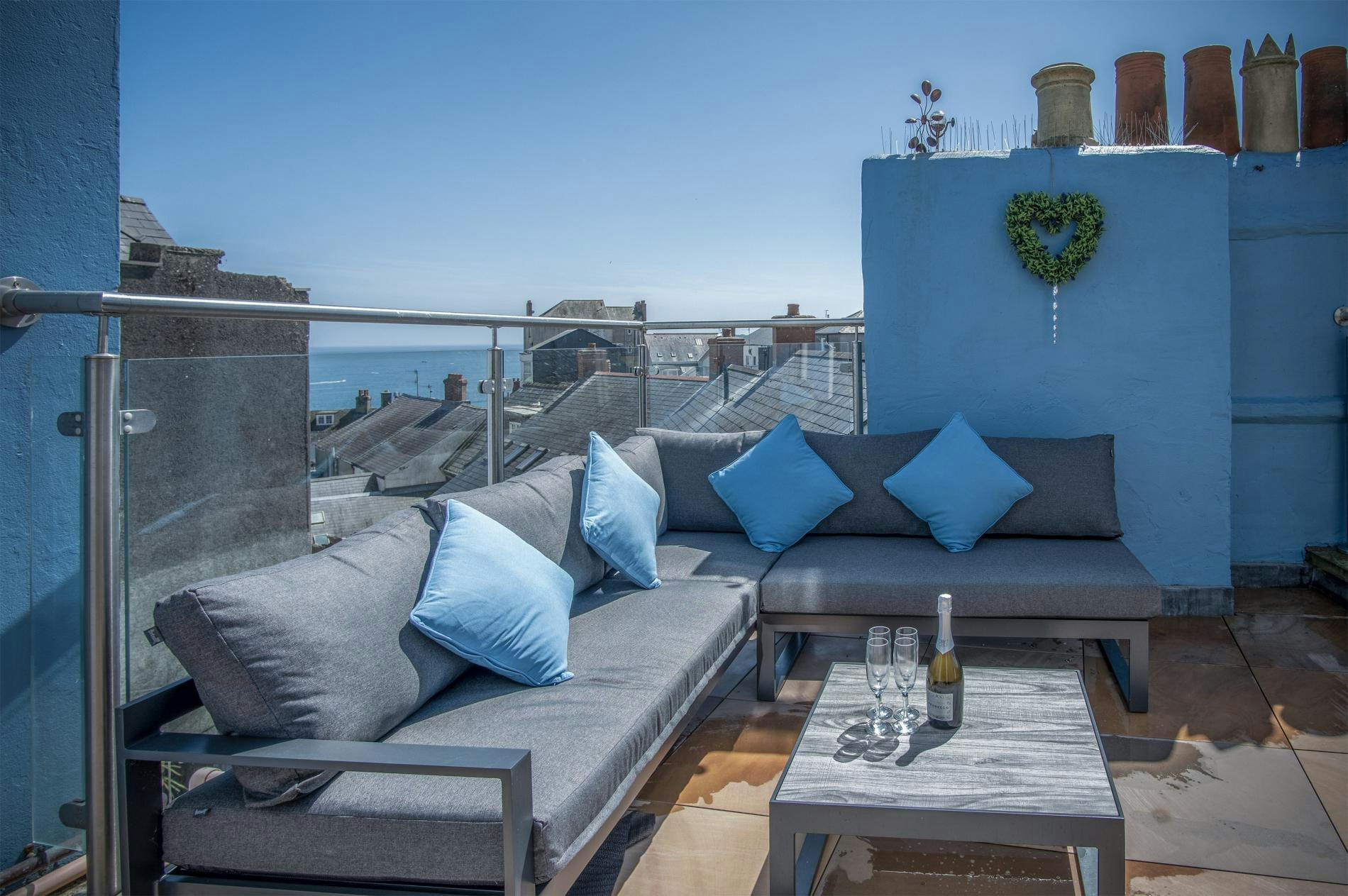 Hues of Blue & Harbour