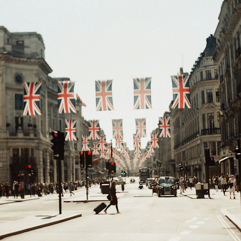 Walk ten minutes north to Tooting Broadway station, your gateway to Central London