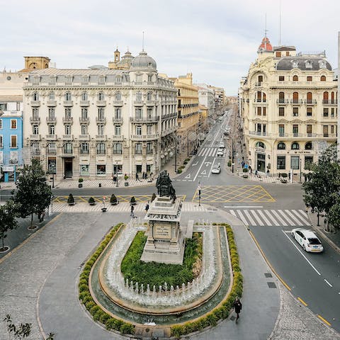 Enjoy city views from this home, where you can admire the Andalusian architecture
