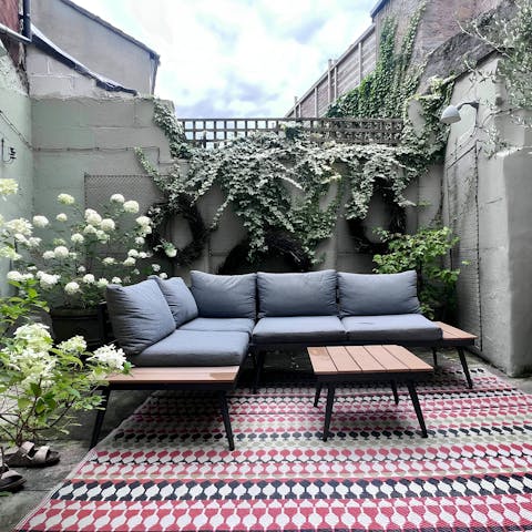 Relax outside in the courtyard garden