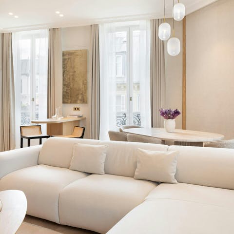 Embrace total relaxation in the living room