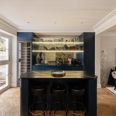 Serve your favourite drinks at the home bar