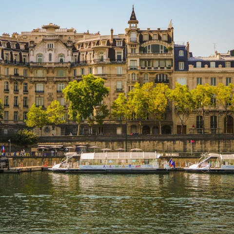 Have a stroll along the nearby River Seine