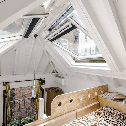 Innovative skylights in the roof