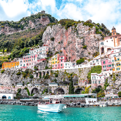 Arrange a yacht charter and sail along the Amalfi Coast