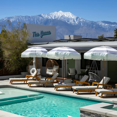 Spend days by the pool in front of the desert backdrop