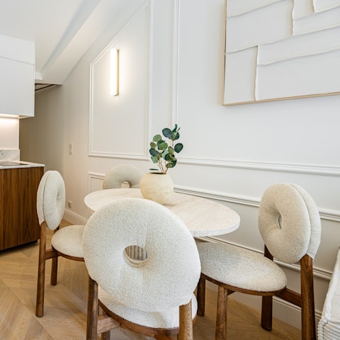 Eat at the modern dining table, or dine somewhere local