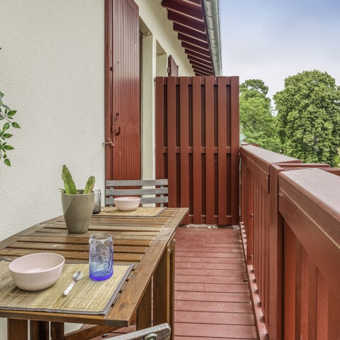 Have breakfast in the fresh air