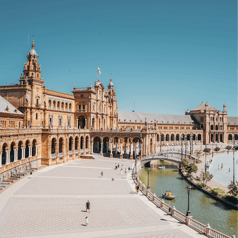 Make the most of your home's incredible location in the heart of Seville
