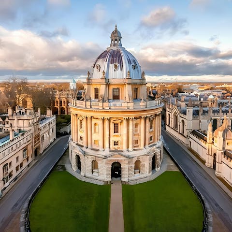 Be inspired by the historic sights in Oxford city centre
