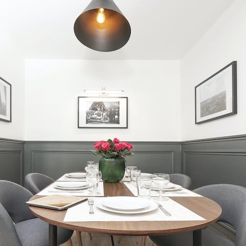 Practise your French-style cooking and serve up your culinary creations at the elegant dining table