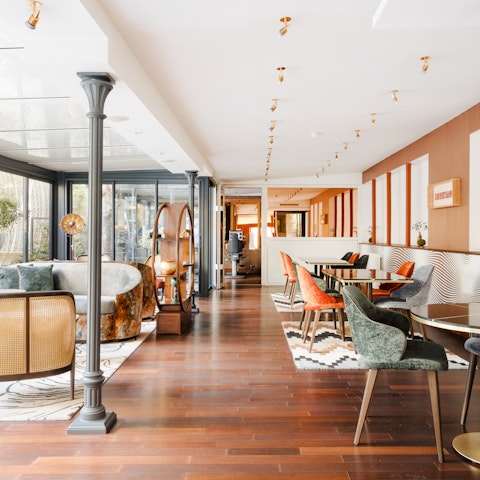 Socialise over drinks in the shared lounge area