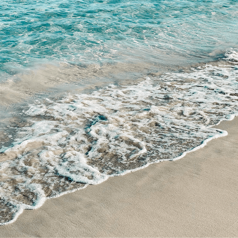 Drive down to Dénia's beaches in 12 minutes