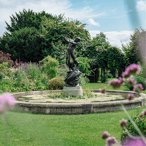 Wander the lush green spaces of The Regent's Park