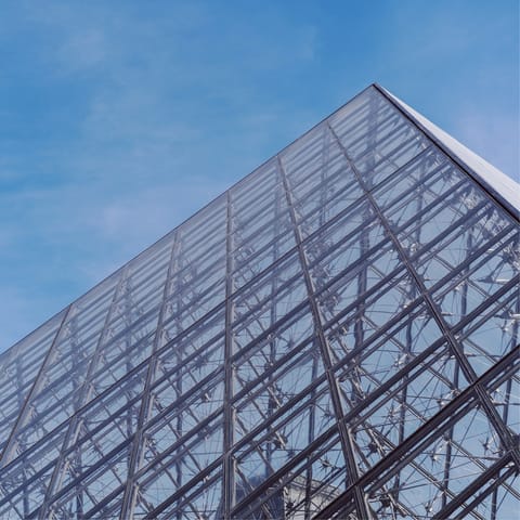 Peruse the famous artworks in Le Louvre, a short walk away