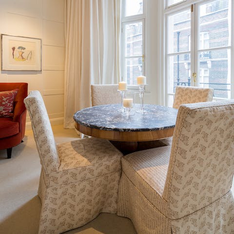 The charming decor