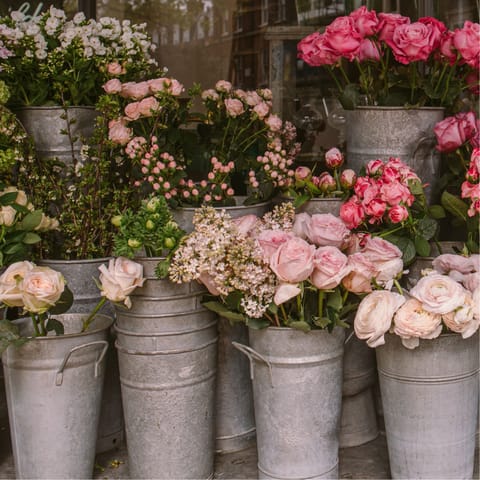 Decorate this home with gorgeous blooms from the flower stalls on Passeig de la Rambla, a five-minute walk away