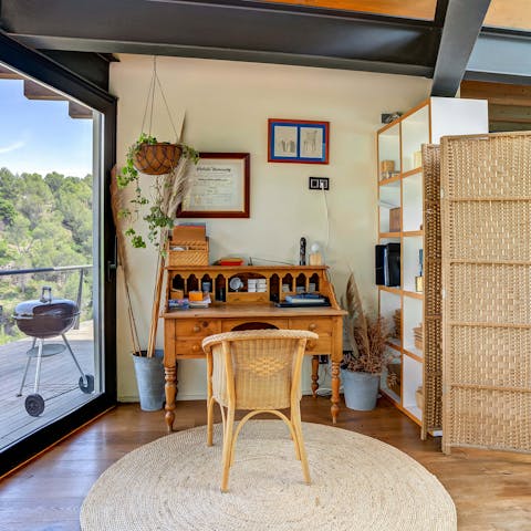 Write a blog of your time in Catalonia or catch up on work at one of the several desks