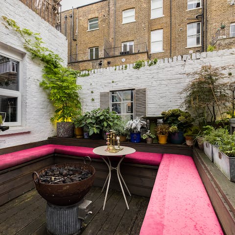 Socialise around the fire pit