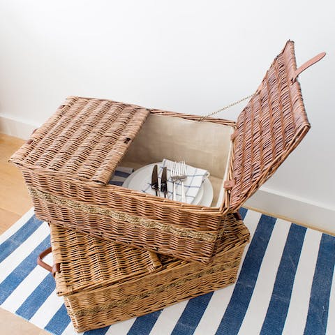 Pack a picnic for the park