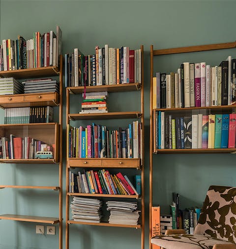 Extensive art & design literature