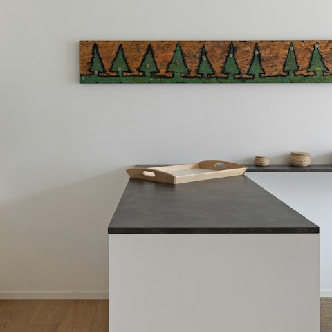 The kitchen peninsula