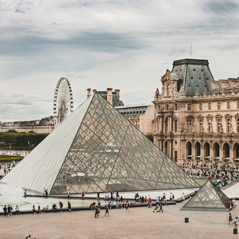 Stroll to the Louvre museum, less than 20-minutes away