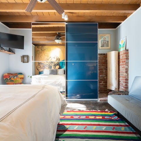 A variety of different materials in the bedroom