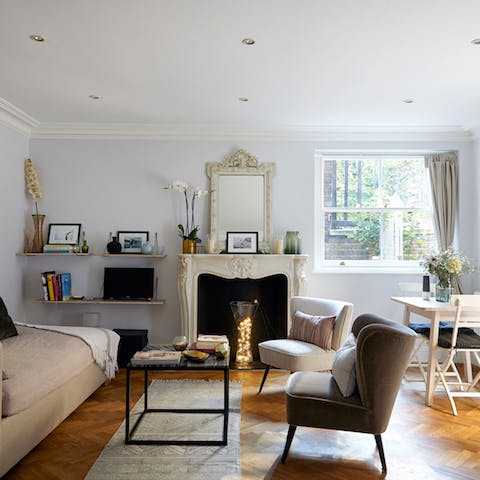 Impeccably decorated living area