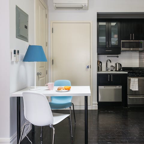 An open-concept living area and kitchenette