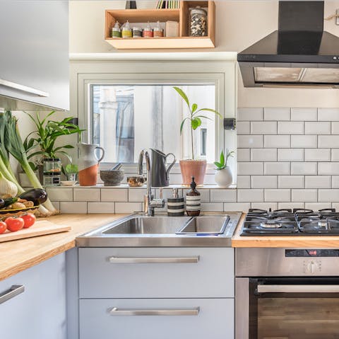 Well-equipped kitchen