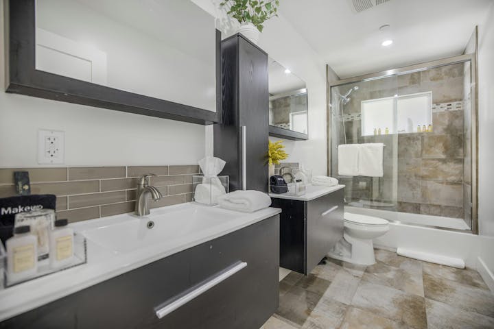Bathroom photo