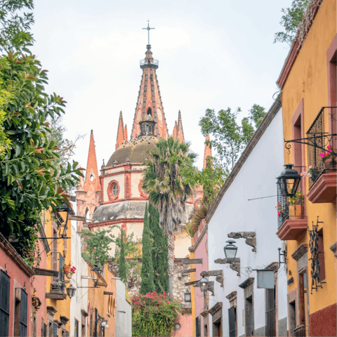 Fall in love with Mexican charm from San Miguel de Allende